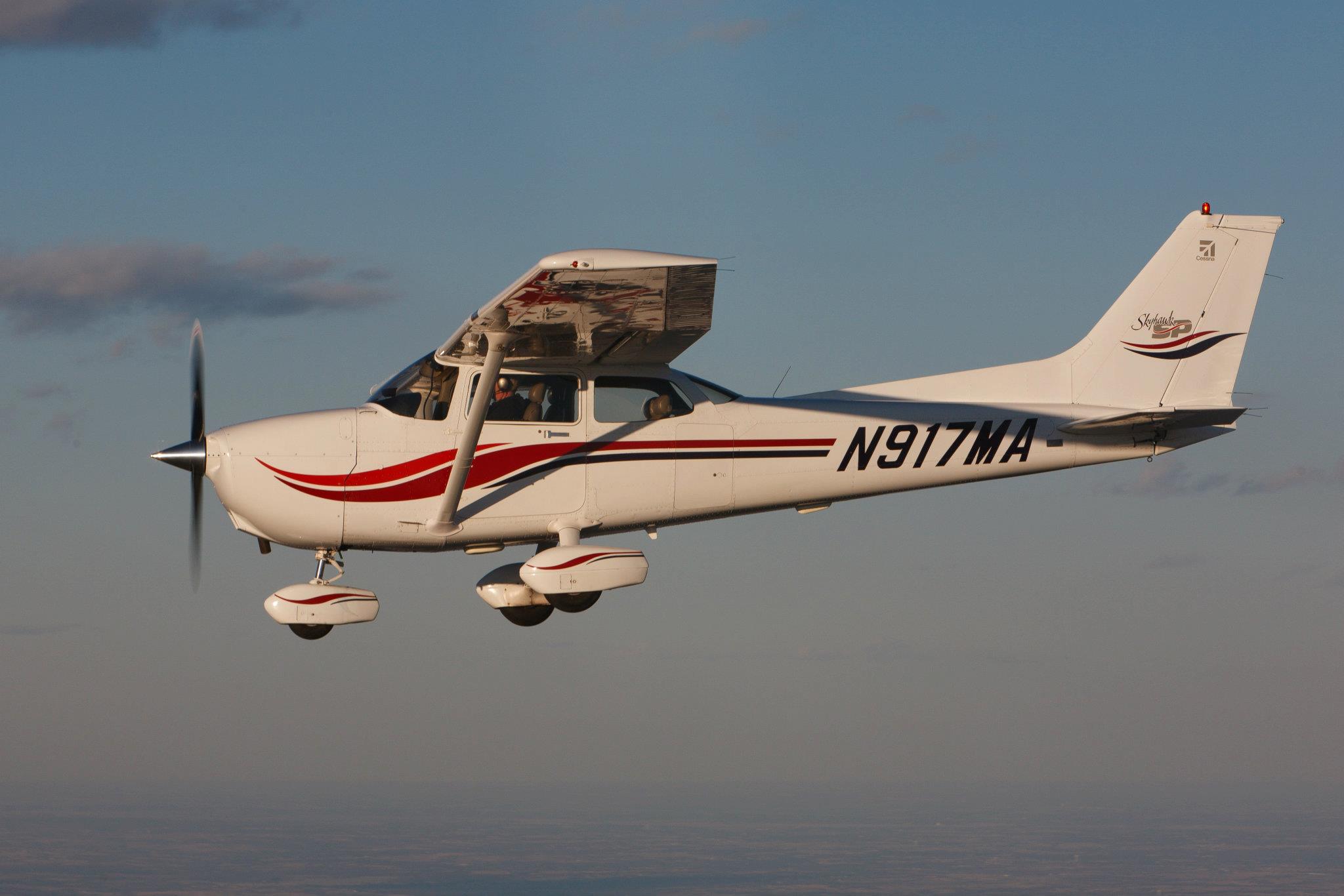 N917MA Air-to-air 2